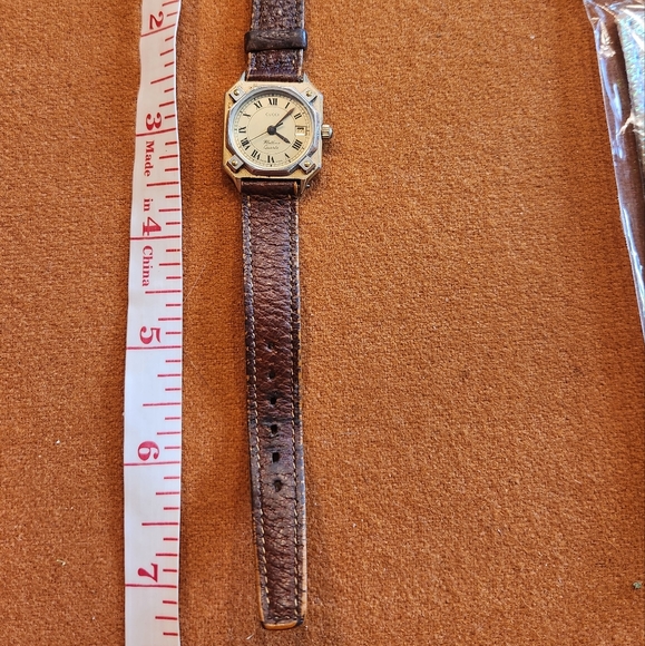 80s GUCCI Wrist Clock Roman Numeral Brown Leather Band Silver Gold Octagon Watch - Picture 7 of 16